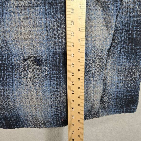 Levis Jacket Cinch Coat Puffer Heavyweight WOOL Blend Medium Womens Plaid - Picture 13 of 13